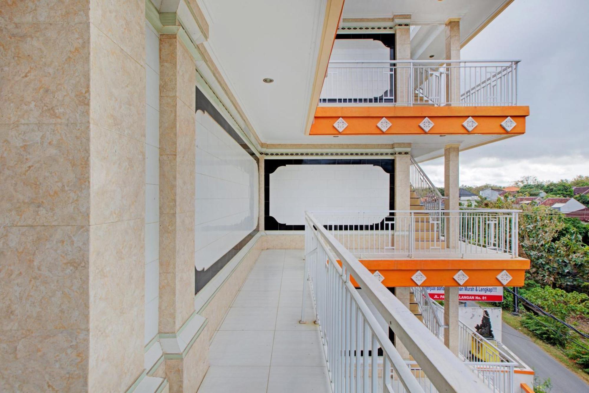 Oyo 2463 Bali Balangan Hotel Jimbaran Eksteriør bilde