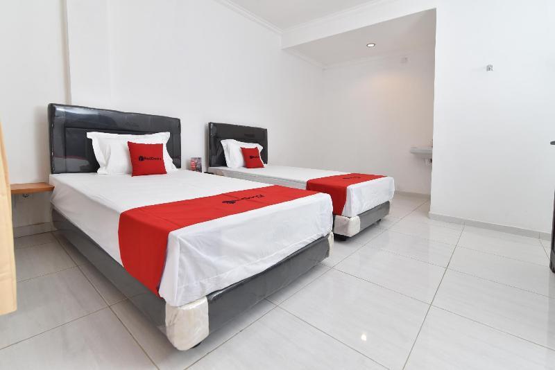 Oyo 2463 Bali Balangan Hotel Jimbaran Eksteriør bilde
